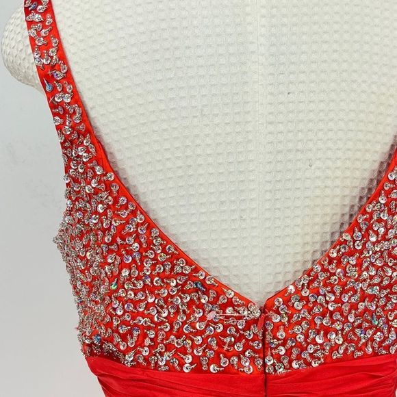 Radiant Red Embellished Evening Gown – Size 12 - Picture 7 of 12